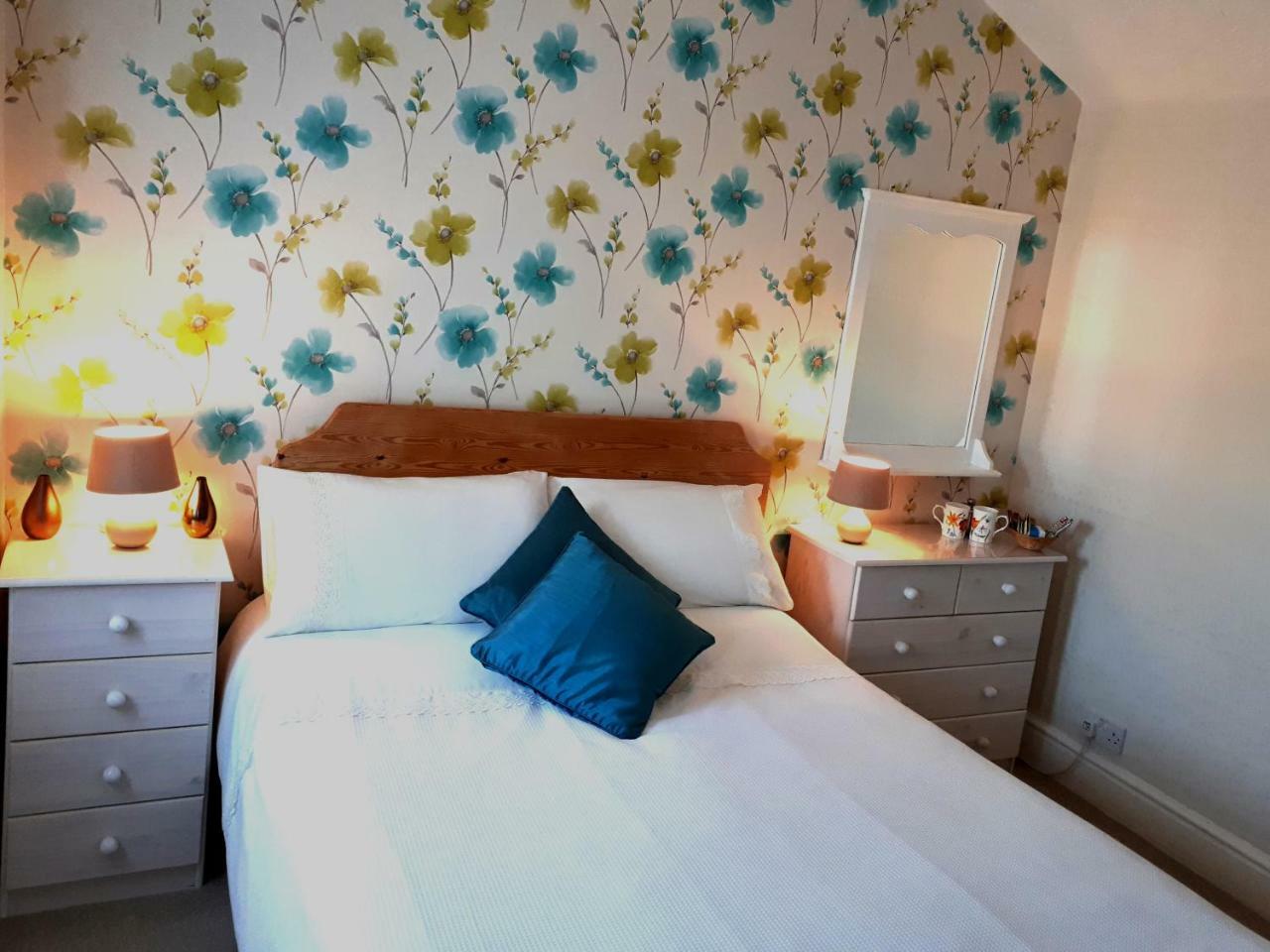 Abberley Guest House Торки Екстериор снимка
